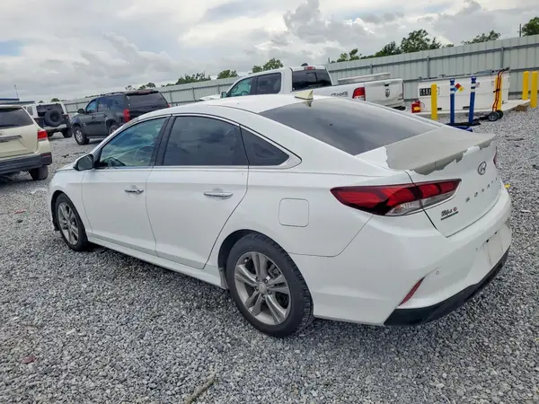 5NPE34AF9JH646875 2018 HYUNDAI SONATA - Image 2