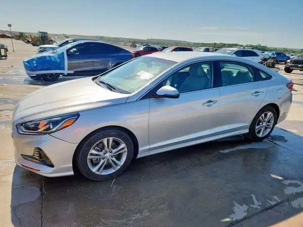 5NPE34AF9JH648268 2018 HYUNDAI SONATA - Image 1