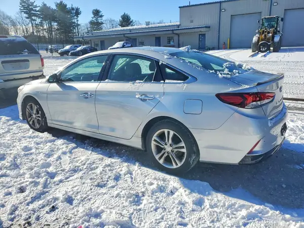5NPE34AF9JH650182 2018 HYUNDAI SONATA - Image 2