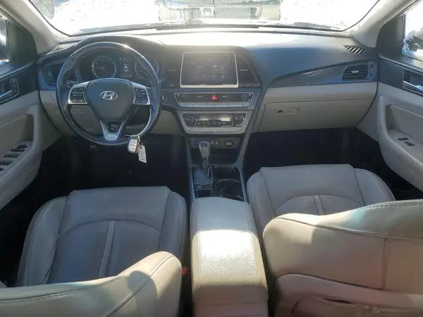 5NPE34AF9JH650182 2018 HYUNDAI SONATA - Image 8