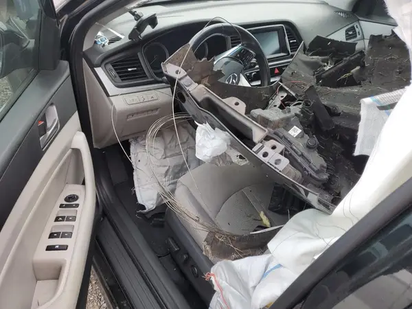 5NPE34AF9JH651493 2018 HYUNDAI SONATA - Image 8