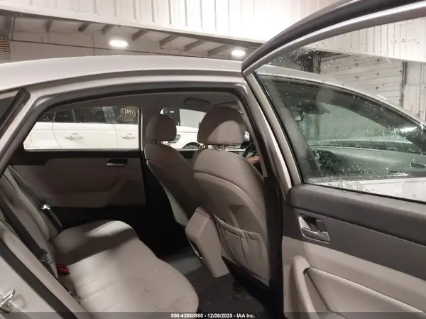 5NPE34AF9JH653504 2018 HYUNDAI SONATA - Image 8