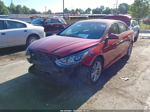 5NPE34AF9JH658993 2018 HYUNDAI SONATA - Image 2