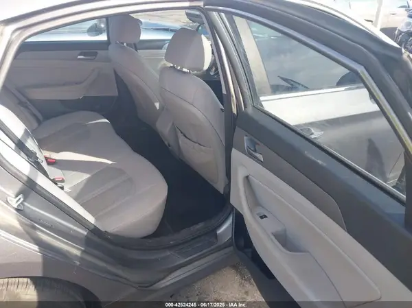 5NPE34AF9JH661831 2018 HYUNDAI SONATA - Image 8