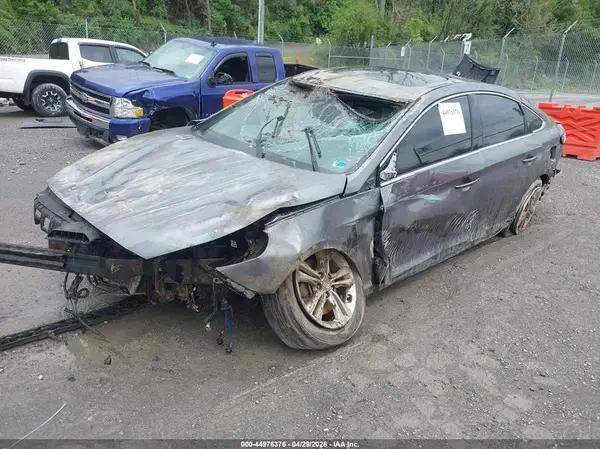 5NPE34AF9JH662087 2018 HYUNDAI SONATA - Image 2