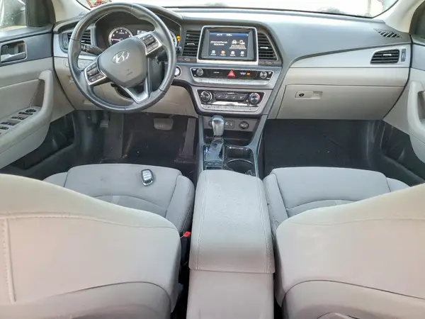 5NPE34AF9JH668150 2018 HYUNDAI SONATA - Image 8