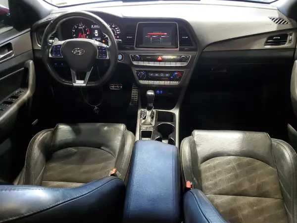 5NPE34AF9JH668682 2018 HYUNDAI SONATA - Image 8