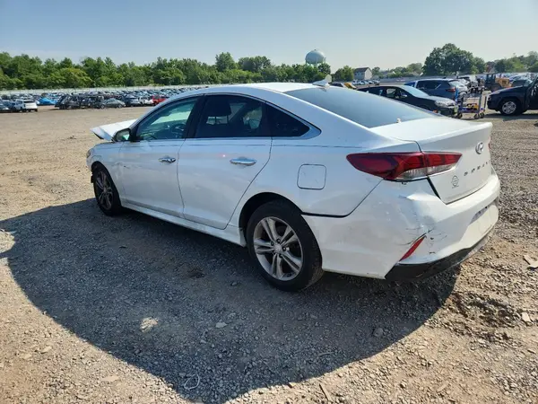 5NPE34AF9JH669198 2018 HYUNDAI SONATA - Image 2