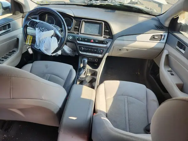 5NPE34AF9JH669198 2018 HYUNDAI SONATA - Image 8