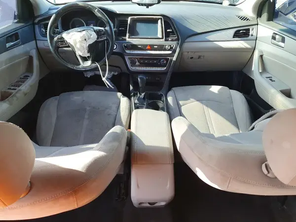 5NPE34AF9JH672800 2018 HYUNDAI SONATA - Image 8