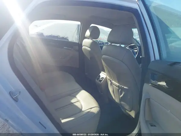 5NPE34AF9JH673204 2018 HYUNDAI SONATA - Image 8