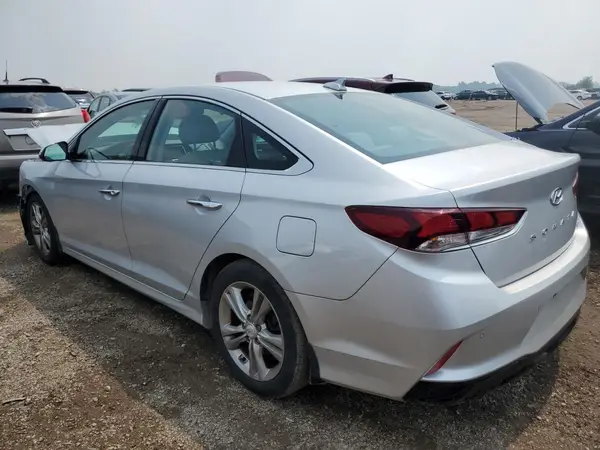 5NPE34AF9JH677365 2018 HYUNDAI SONATA - Image 2