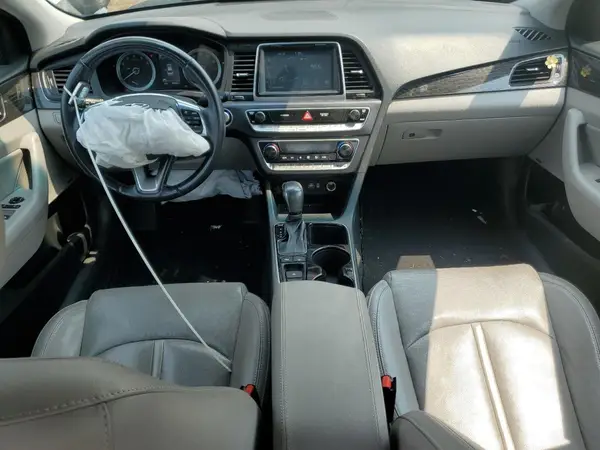 5NPE34AF9JH677365 2018 HYUNDAI SONATA - Image 8