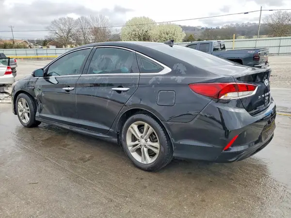 5NPE34AF9JH678113 2018 HYUNDAI SONATA - Image 2