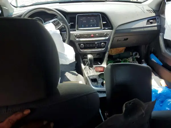5NPE34AF9JH682498 2018 HYUNDAI SONATA - Image 8