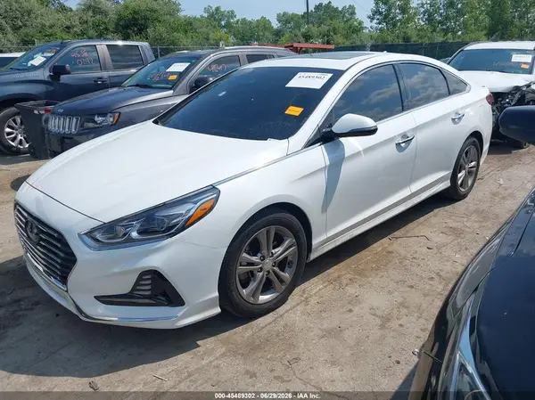 5NPE34AF9JH682601 2018 HYUNDAI SONATA - Image 2