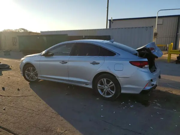 5NPE34AF9JH683165 2018 HYUNDAI SONATA - Image 2