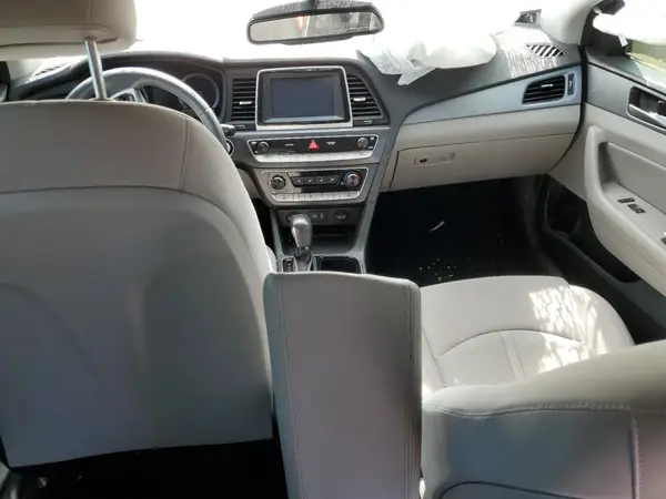 5NPE34AF9JH683263 2018 HYUNDAI SONATA - Image 8