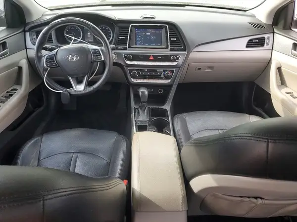 5NPE34AF9JH683893 2018 HYUNDAI SONATA - Image 8