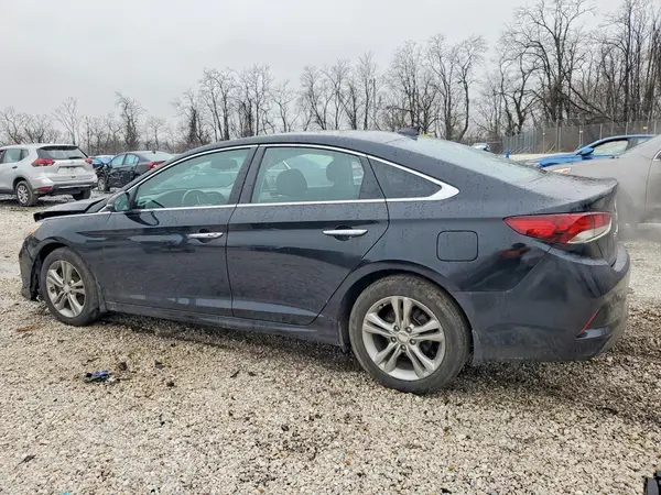 5NPE34AF9JH685739 2018 HYUNDAI SONATA - Image 2