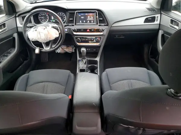 5NPE34AF9JH685739 2018 HYUNDAI SONATA - Image 8