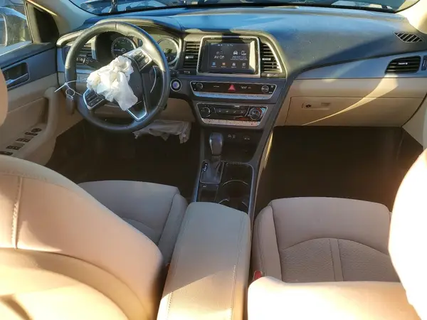 5NPE34AF9JH685854 2018 HYUNDAI SONATA - Image 8