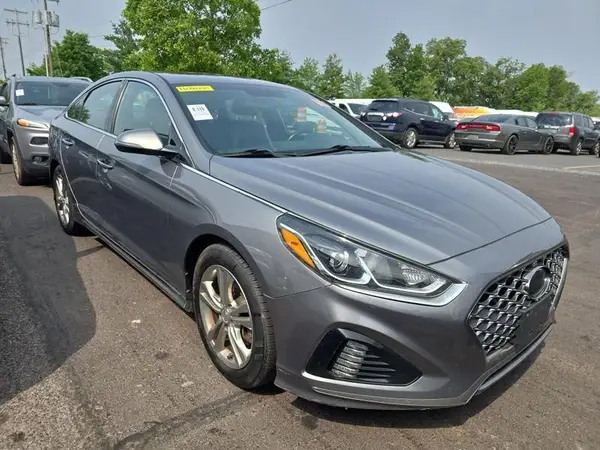 5NPE34AF9JH687779 2018 HYUNDAI SONATA - Image 1