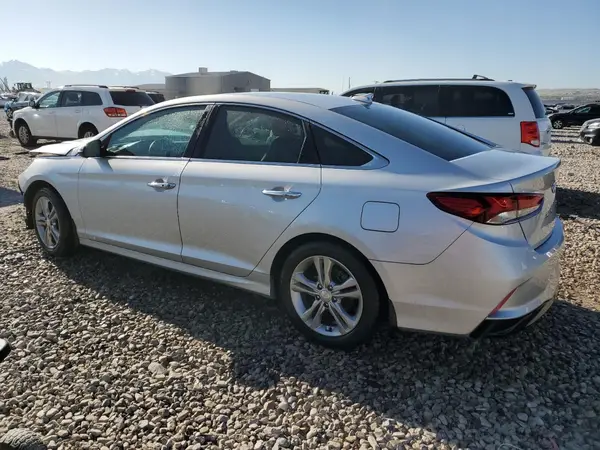 5NPE34AF9JH690648 2018 HYUNDAI SONATA - Image 2