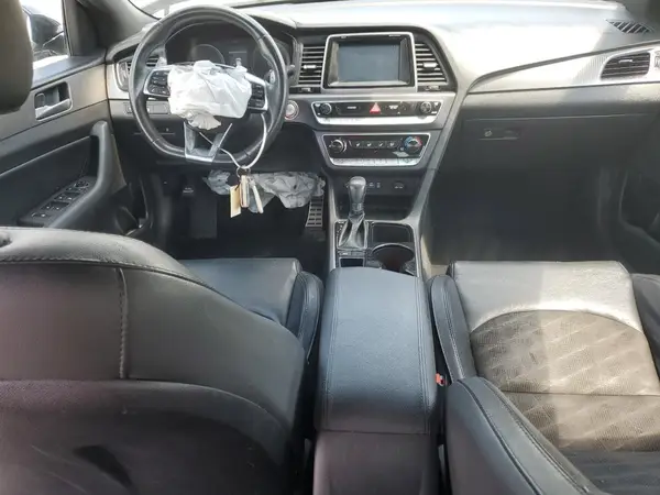 5NPE34AF9JH693100 2018 HYUNDAI SONATA - Image 8