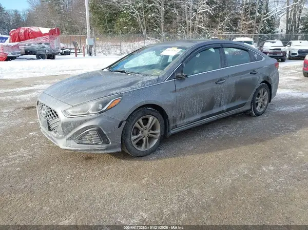 5NPE34AF9JH697079 2018 HYUNDAI SONATA - Image 2