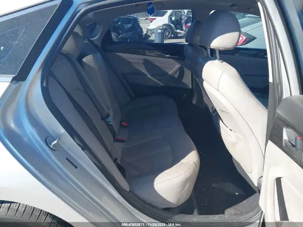 5NPE34AF9JH706010 2018 HYUNDAI SONATA - Image 8