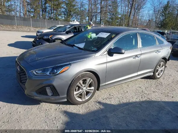 5NPE34AF9JH709361 2018 HYUNDAI SONATA - Image 2