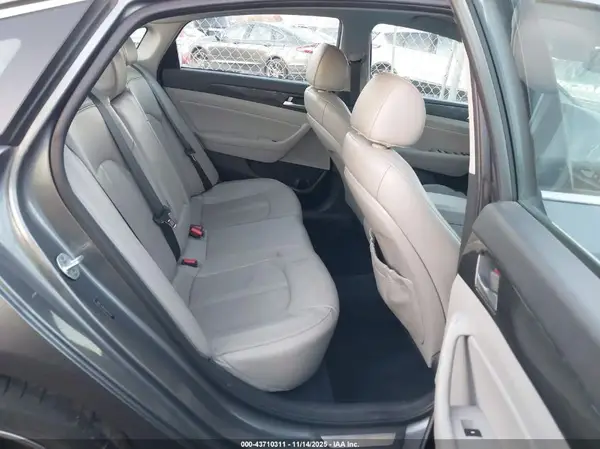 5NPE34AF9JH715547 2018 HYUNDAI SONATA - Image 8