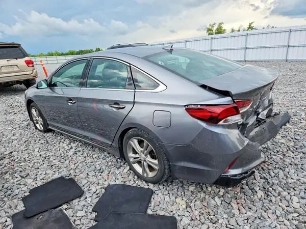 5NPE34AF9JH718979 2018 HYUNDAI SONATA - Image 2