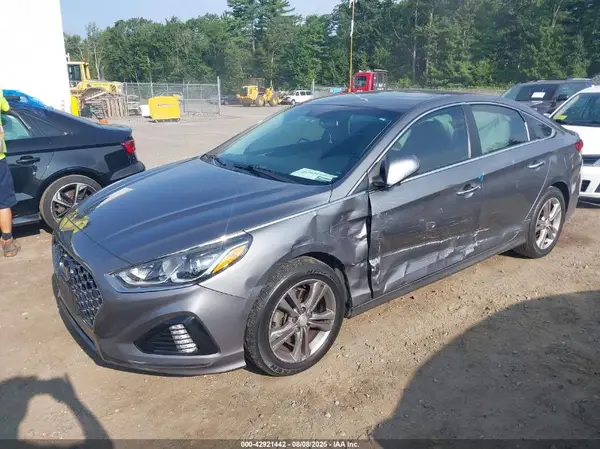 5NPE34AF9JH724149 2018 HYUNDAI SONATA - Image 2