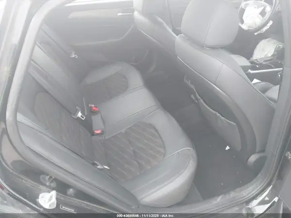 5NPE34AF9JH725110 2018 HYUNDAI SONATA - Image 8