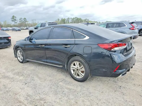 5NPE34AF9JH726063 2018 HYUNDAI SONATA - Image 2