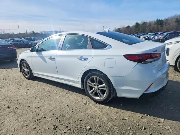 5NPE34AF9KH733175 2019 HYUNDAI SONATA - Image 2