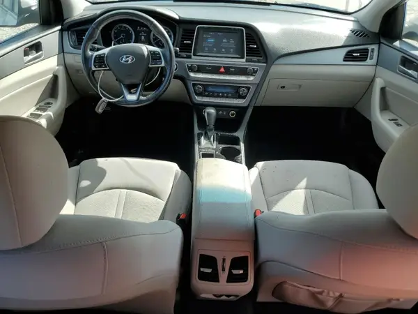 5NPE34AF9KH740398 2019 HYUNDAI SONATA - Image 8