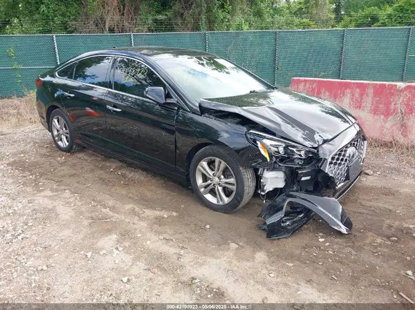 5NPE34AF9KH744077 2019 HYUNDAI SONATA - Image 1