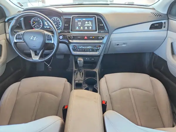5NPE34AF9KH786023 2019 HYUNDAI SONATA - Image 8
