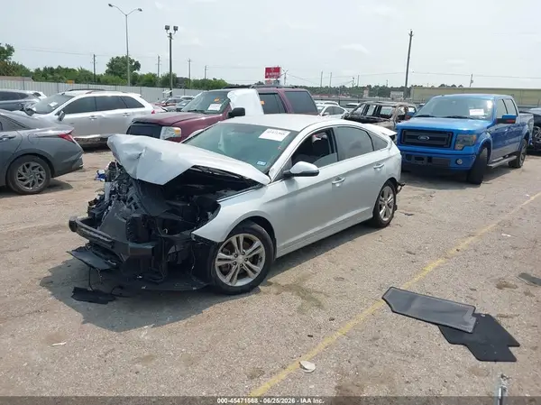 5NPE34AF9KH804570 2019 HYUNDAI SONATA - Image 2
