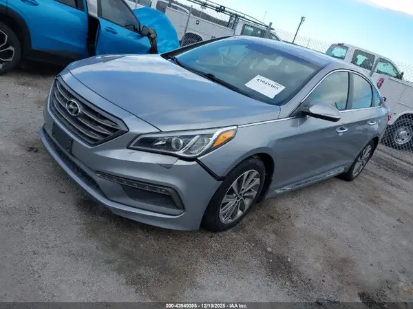 5NPE34AFXGH261320 2016 HYUNDAI SONATA - Image 2