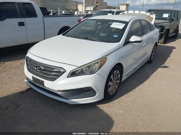 5NPE34AFXGH264105 2016 HYUNDAI SONATA - Image 2