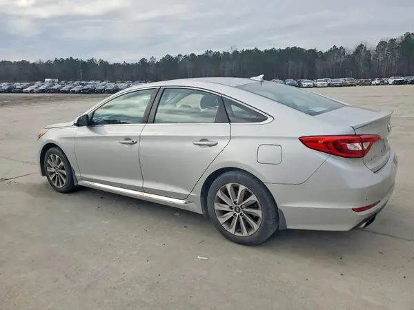 5NPE34AFXGH278912 2016 HYUNDAI SONATA - Image 2