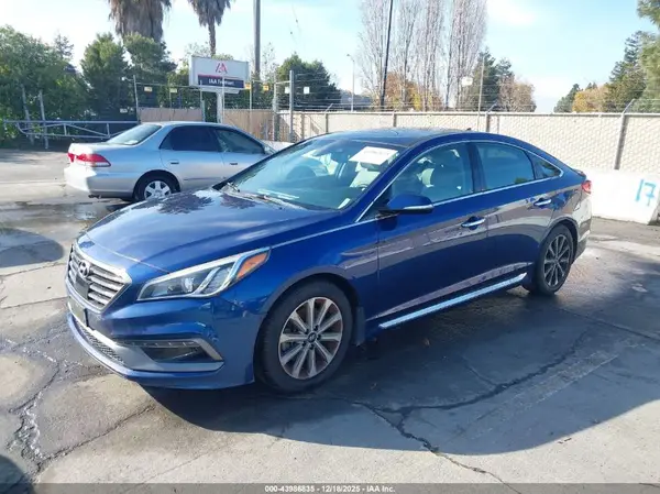 5NPE34AFXGH283222 2016 HYUNDAI SONATA - Image 2