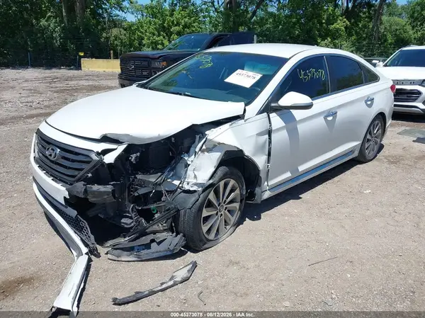 5NPE34AFXGH283916 2016 HYUNDAI SONATA - Image 2