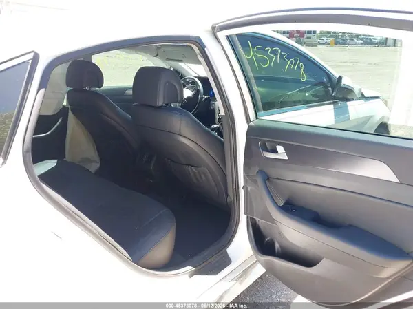 5NPE34AFXGH283916 2016 HYUNDAI SONATA - Image 8