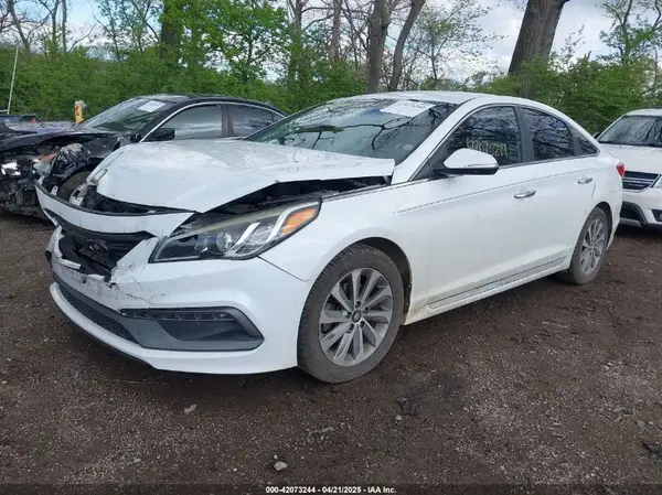 5NPE34AFXGH284435 2016 HYUNDAI SONATA - Image 2