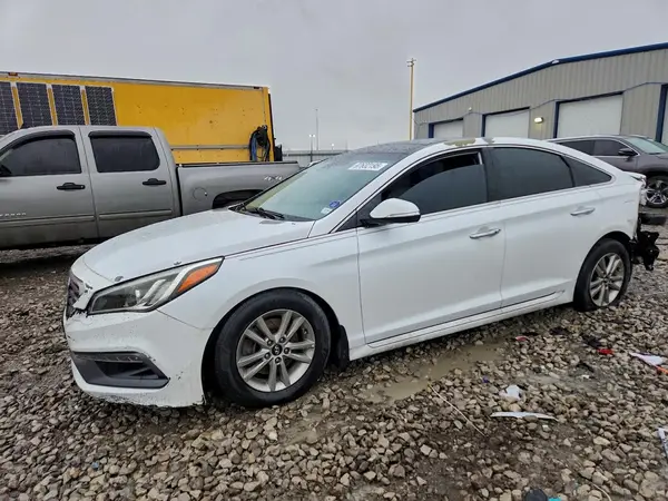 5NPE34AFXGH289439 2016 HYUNDAI SONATA - Image 1